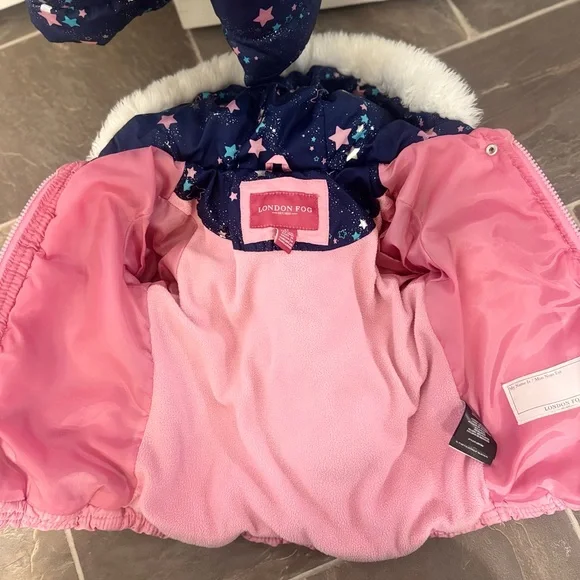London Fog 2T girls snow suit ❄️☃️ - Picture 4 of 4